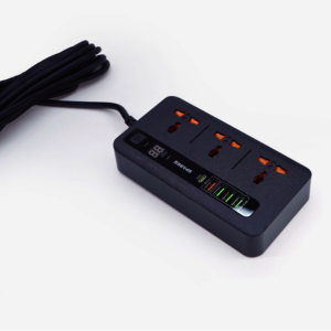 Self-timer electrical outlet with 3 AC outlets, 5 USB ports and a PD port